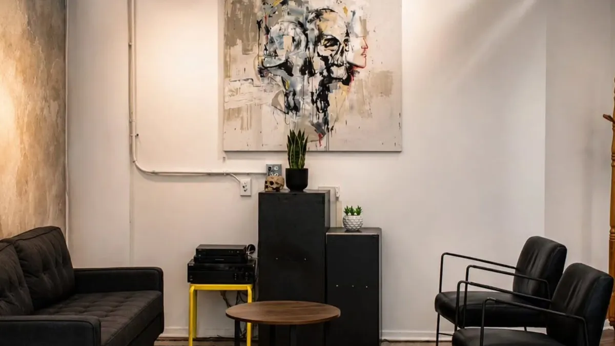 Inside Skull & Thrones Elmhurst