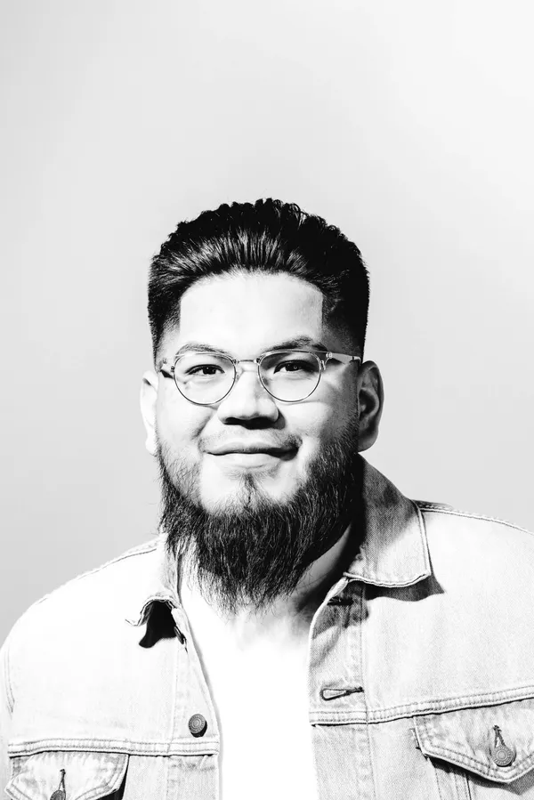 Headshot of Juan
