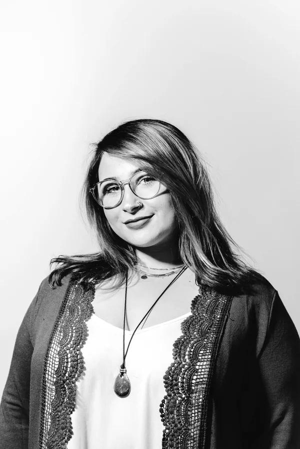 Headshot of Elyse LC